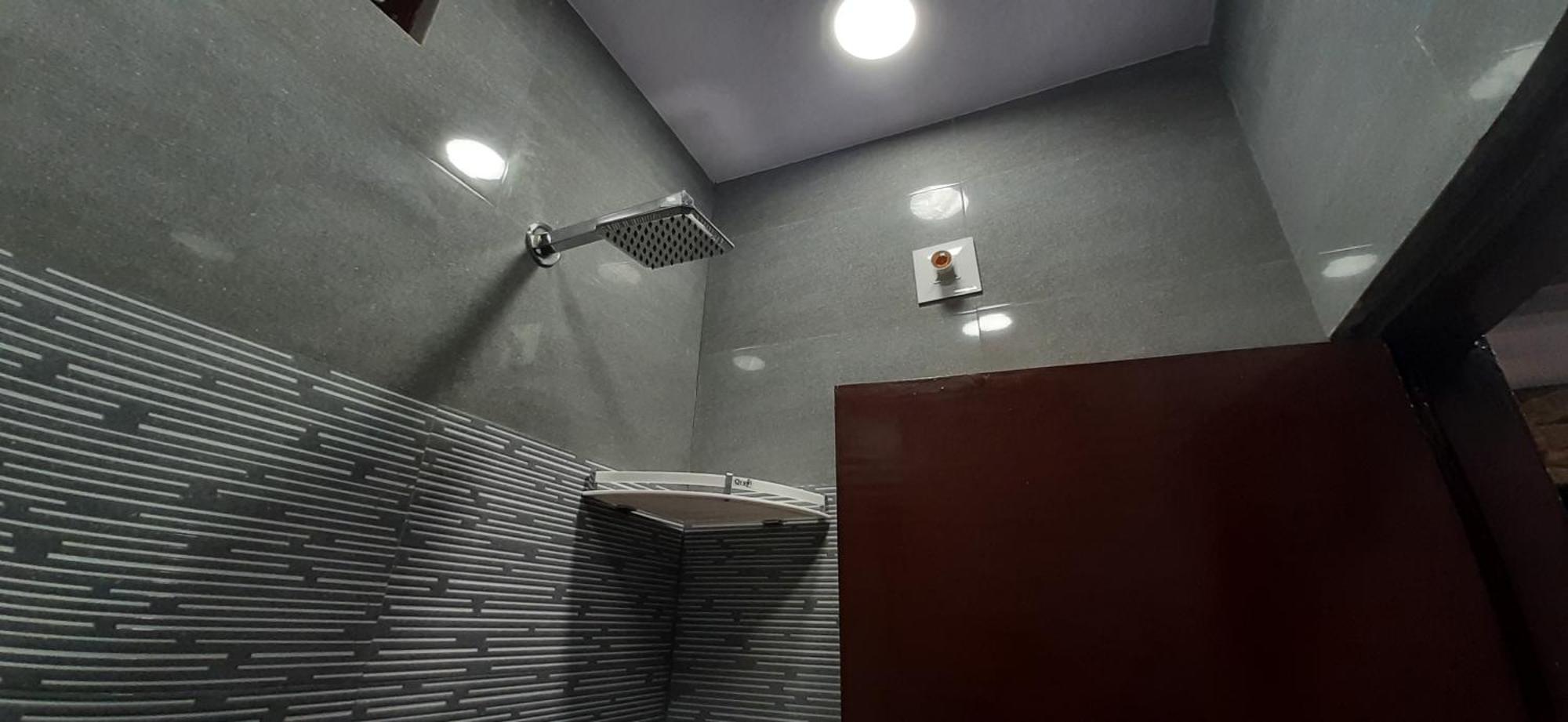 Apartment Aggarwal In Independent Flat With Private Kitchen Washroom Fridge Android Tv Wi Fi And Cooking Utensils For Self Cooking New Delhi